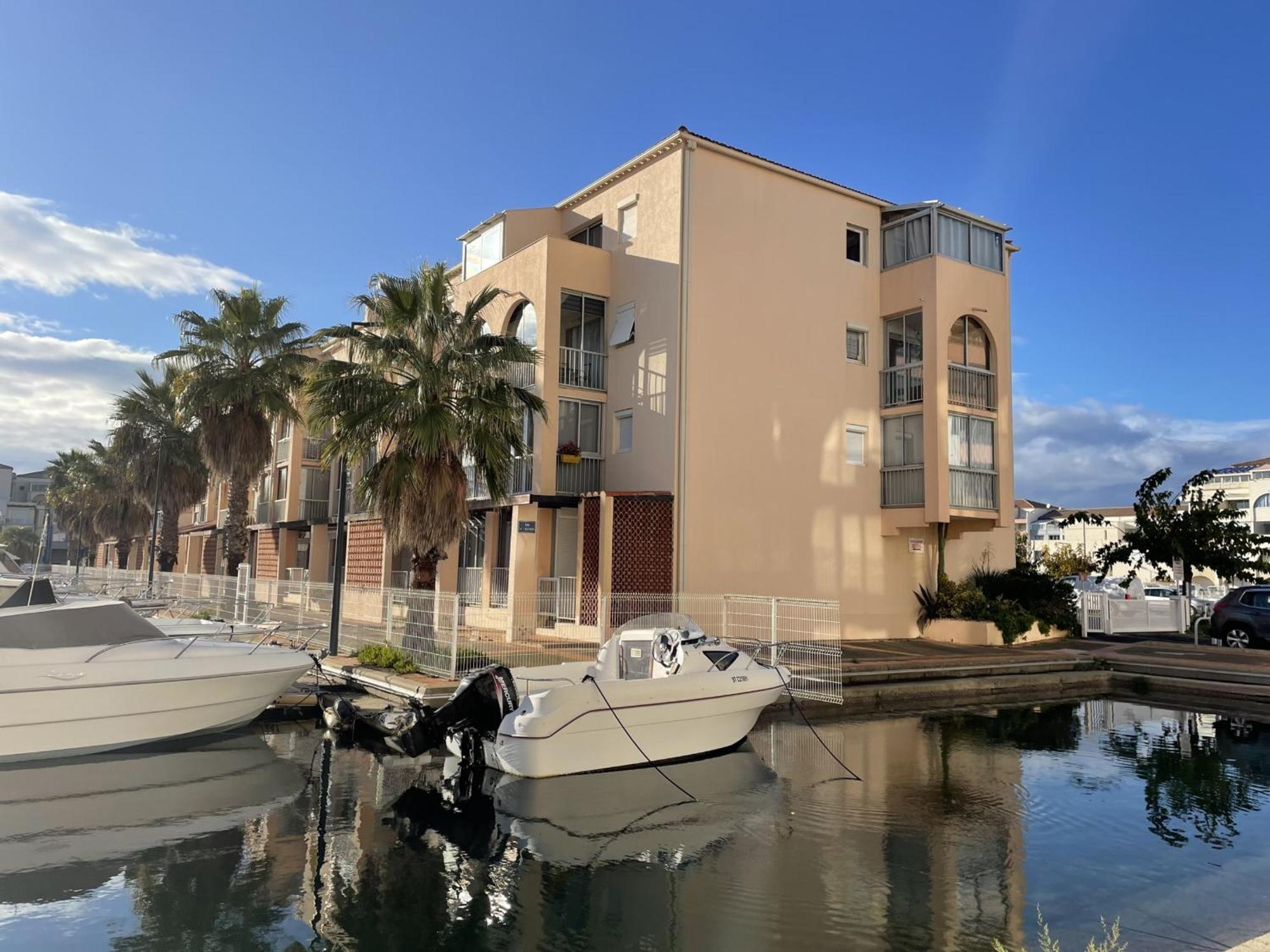 Charmant 2 Pieces Avec Mezzanine, Parking, A 300M De La Plage Et Commerces - Fr-1-338-502 Sète Eksteriør billede